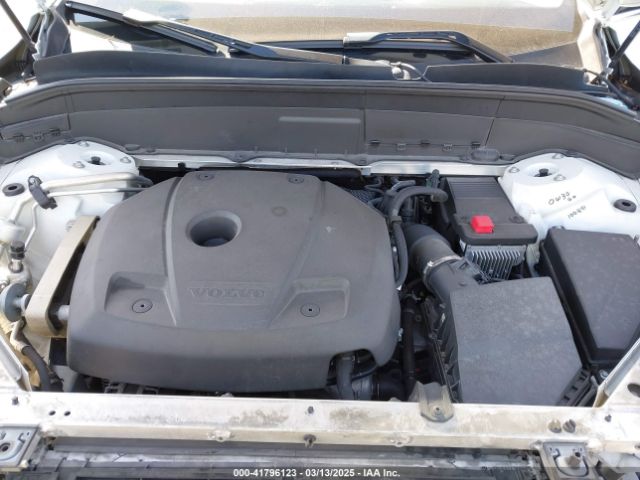 2018 VOLVO XC90 YV4102PK6J1386844 Photo 9