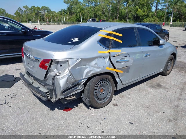 3N1AB7AP5KY295658 Nissan SENTRA S