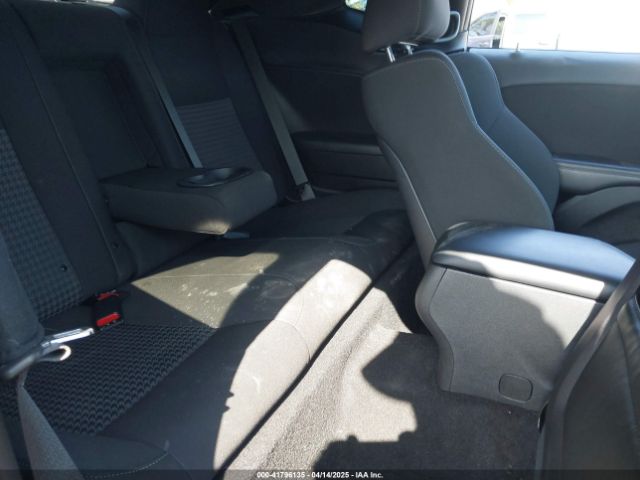 2C3CDZKG3NH247715 Dodge Challenger Gt Awd