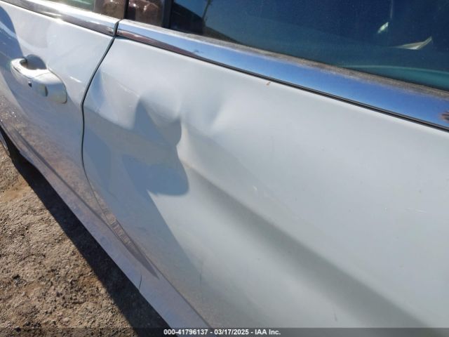 1C3CCCCB9FN564247 Chrysler 200 C