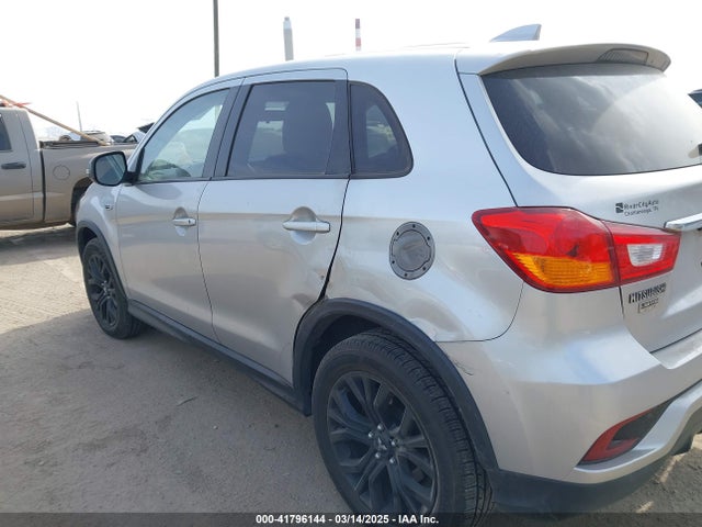 JA4AP3AU3KU025497 Mitsubishi Outlander Sport 2.0 Le