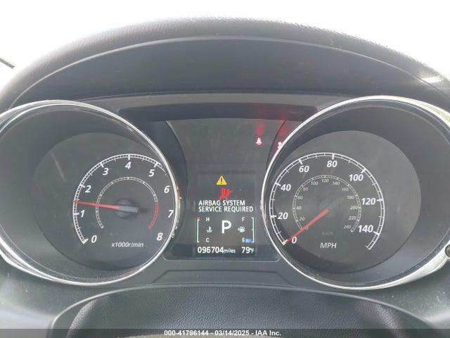 JA4AP3AU3KU025497 Mitsubishi Outlander Sport 2.0 Le
