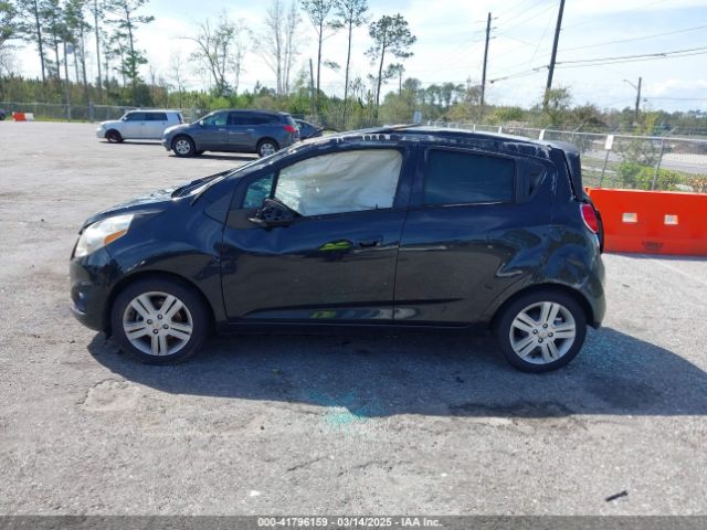 KL8CD6S92EC577286 Chevrolet Spark 1lt Auto