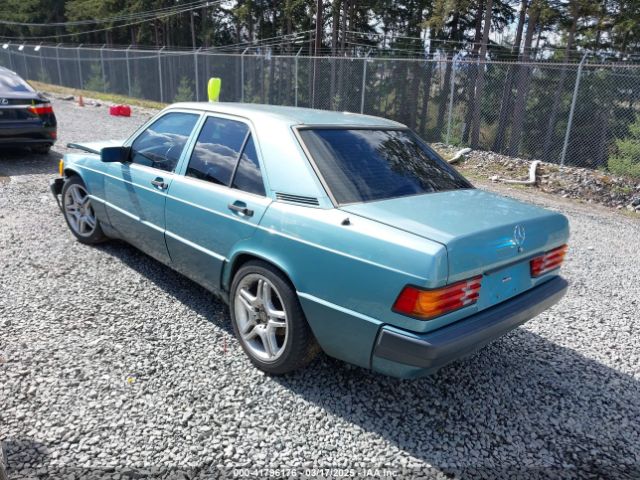1991 MERCEDES-BENZ 190 WDBDA29D0MF832696 Photo 2
