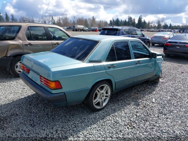 1991 MERCEDES-BENZ 190 WDBDA29D0MF832696 Photo 3
