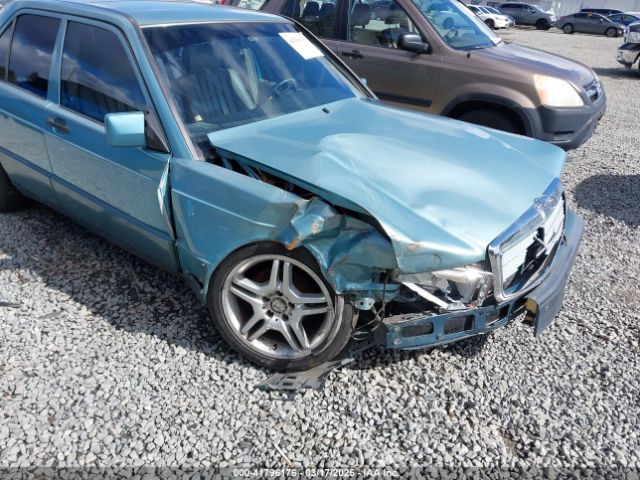 1991 MERCEDES-BENZ 190 WDBDA29D0MF832696 Photo 5