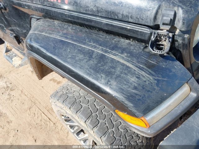 1C6HJTAGXNL160784 Jeep Gladiator Sport S 4x4