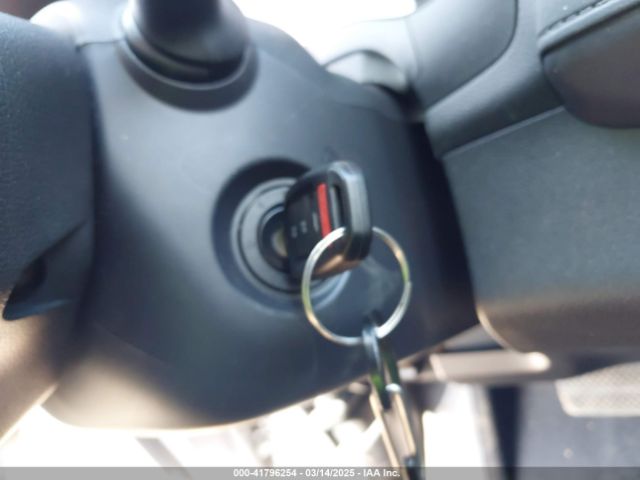 3CZRU5H38NM716960 Honda Hr-v 2wd Lx