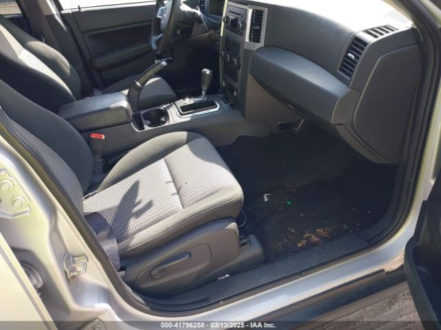 2009 JEEP GRAND CHEROKEE 1J8GR48K79C538765 Photo 4