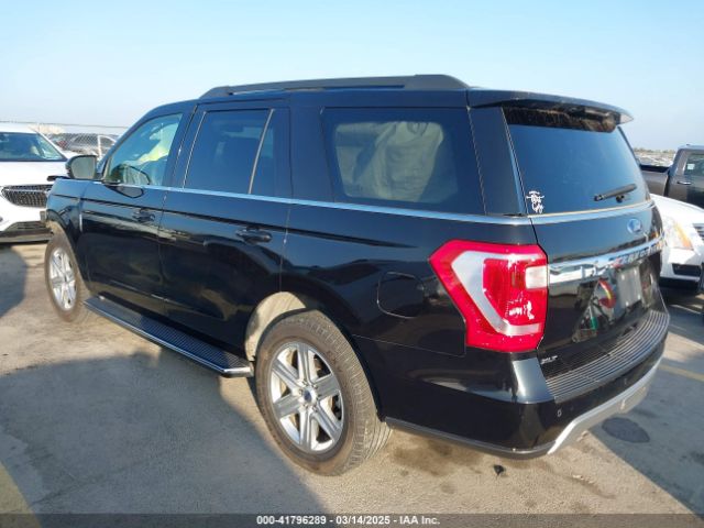1FMJU1HT5KEA82614 Ford Expedition Xlt