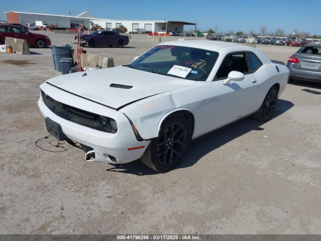 2C3CDZAG0KH587336 Dodge Challenger Sxt
