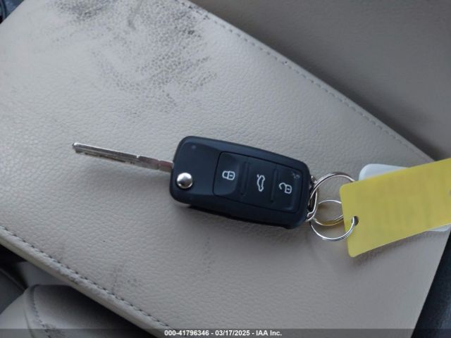 3VWD17AJ9EM274586 Volkswagen Jetta 1.8t Se