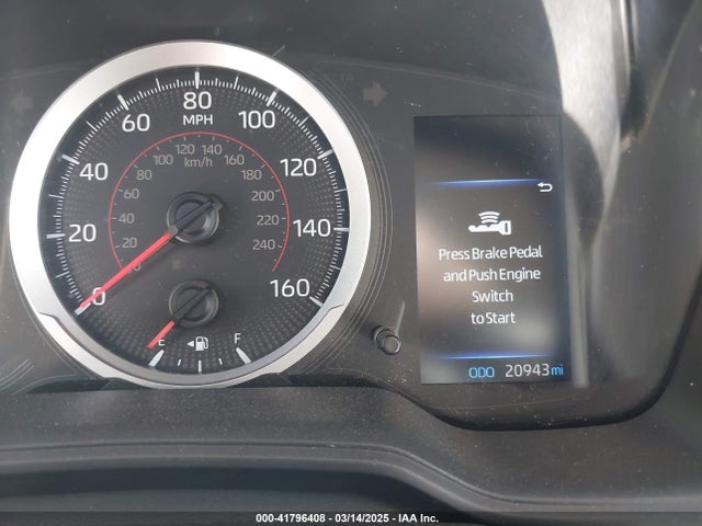 7MUCAABG7NV013235 Toyota Corolla Cross Le