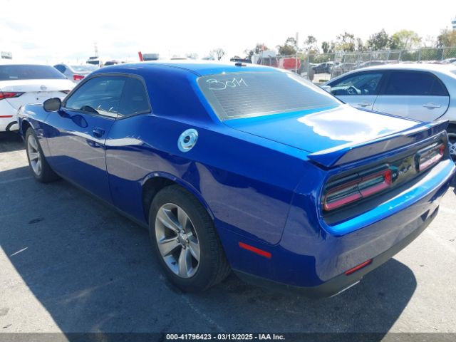 2C3CDZAG5MH590638 Dodge Challenger Sxt