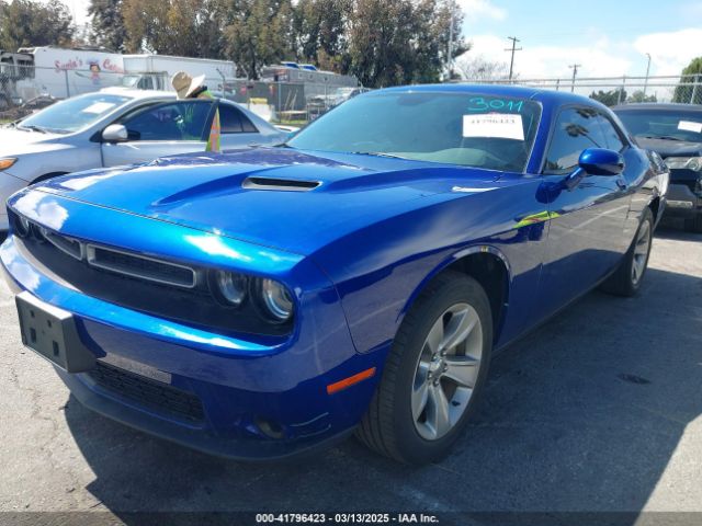 2C3CDZAG5MH590638 Dodge Challenger Sxt