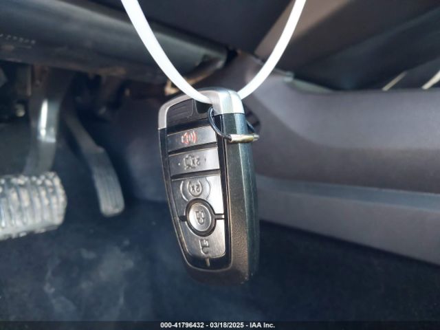 3FA6P0LU1JR272522 Ford Fusion Hybrid Se