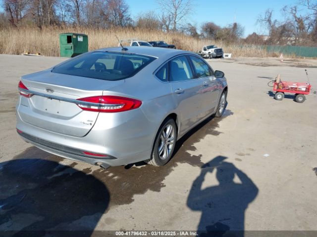 3FA6P0LU1JR272522 Ford Fusion Hybrid Se