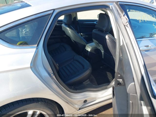 3FA6P0LU1JR272522 Ford Fusion Hybrid Se