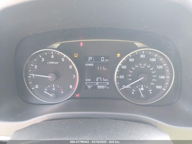 5NPD84LFXHH006517 Hyundai ELANTRA SE