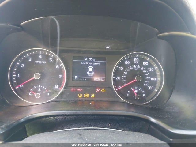 3KPF24AD9ME337664 KIA Forte Lxs