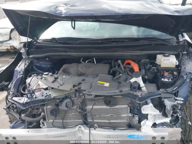 5TDJSKFC6PS079578 Toyota SIENNA XLE