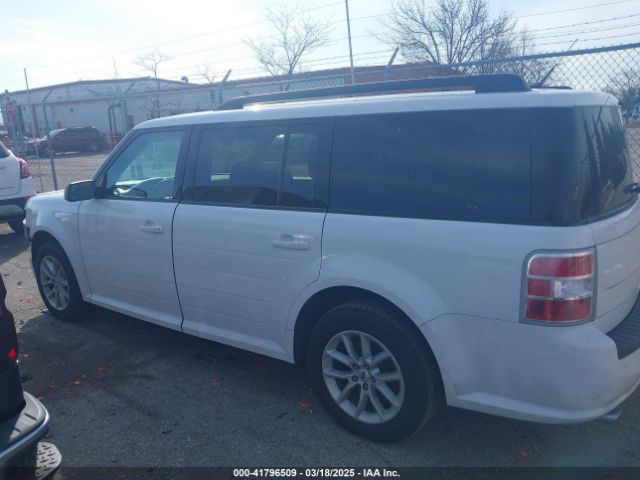 2FMGK5B85HBA06228 Ford FLEX SE