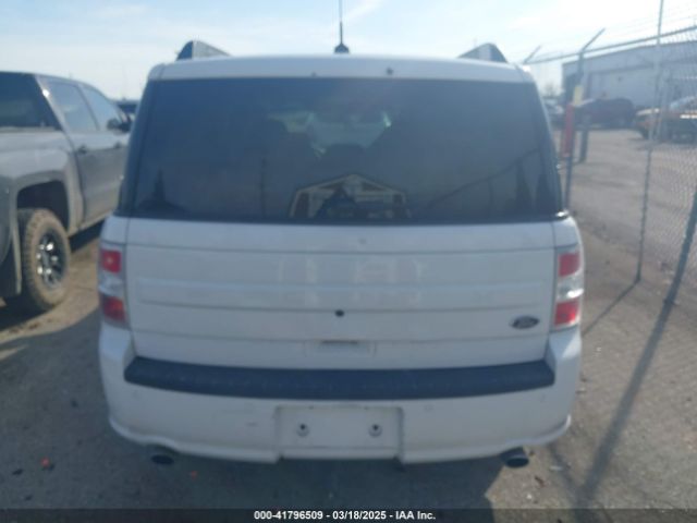 2FMGK5B85HBA06228 Ford FLEX SE