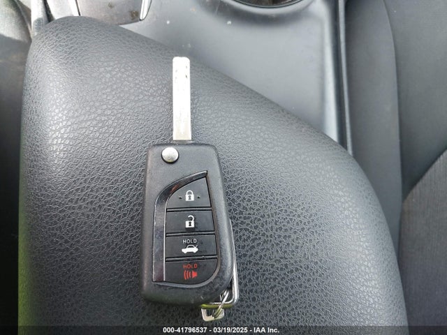 4T1C11AK6LU989298 Toyota CAMRY LE