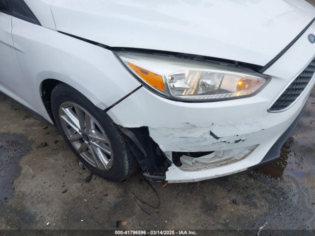 1FADP3K22HL248182 Ford FOCUS SE