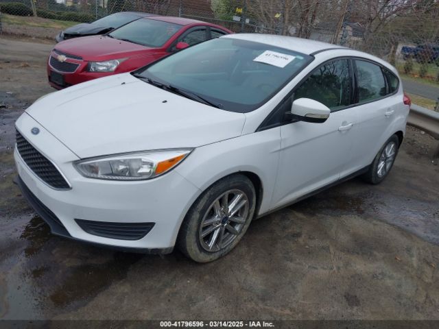 1FADP3K22HL248182 Ford FOCUS SE