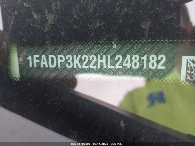 1FADP3K22HL248182 Ford FOCUS SE