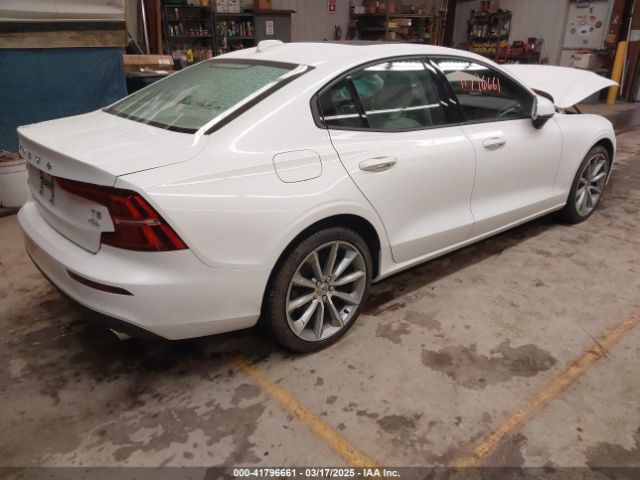 2021 VOLVO S60 7JR102FK7MG102659 Photo 3