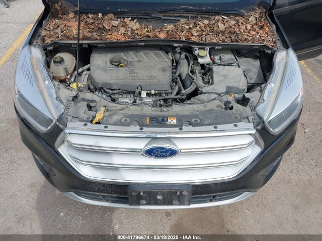 1FMCU0GD6JUA43340 Ford ESCAPE SE