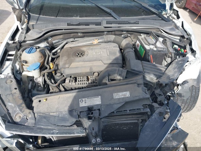 3VWD07AJ2FM413901 Volkswagen Jetta 1.8t Se