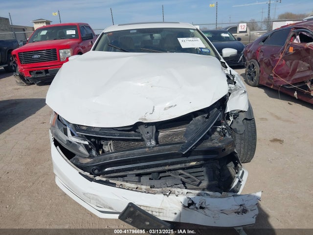 3VWD07AJ2FM413901 Volkswagen Jetta 1.8t Se