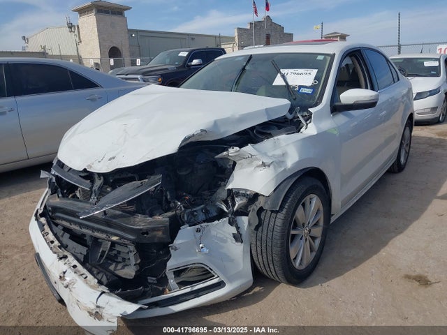 3VWD07AJ2FM413901 Volkswagen Jetta 1.8t Se