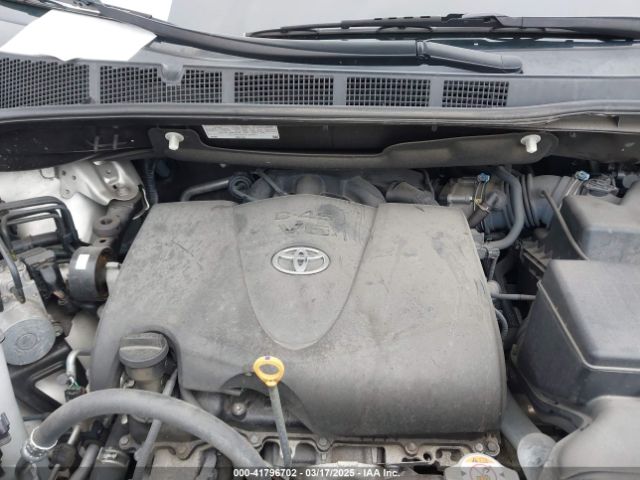 5TDDZ3DC9HS166409 Toyota Sienna Limited Premium 7 Passenger
