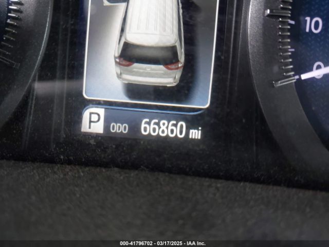 5TDDZ3DC9HS166409 Toyota Sienna Limited Premium 7 Passenger