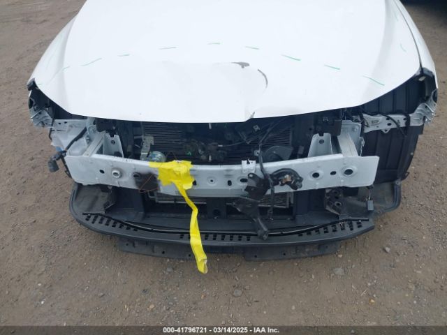 JM1BPBBL4M1340257 Mazda Mazda3 Select