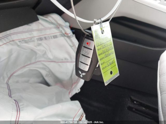 JA4J4VA83NZ038216 Mitsubishi Outlander Sel 2.5 S-awc