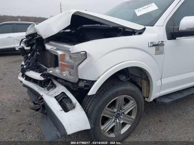 1FTFW1EG6JFC17281 Ford F-150 Lariat