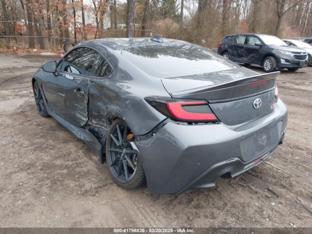 2024 TOYOTA GR86 JF1ZNBE18R8756993 Photo 2