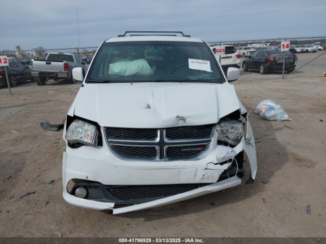 2C4RDGCG2JR283490 Dodge Grand Caravan Sxt