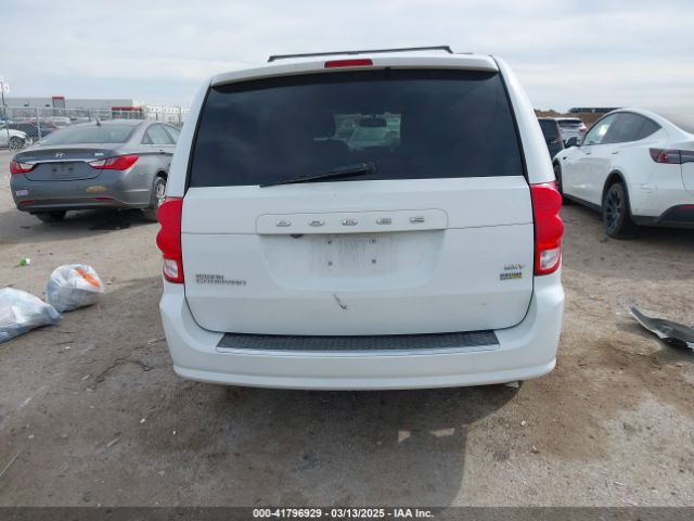 2C4RDGCG2JR283490 Dodge Grand Caravan Sxt