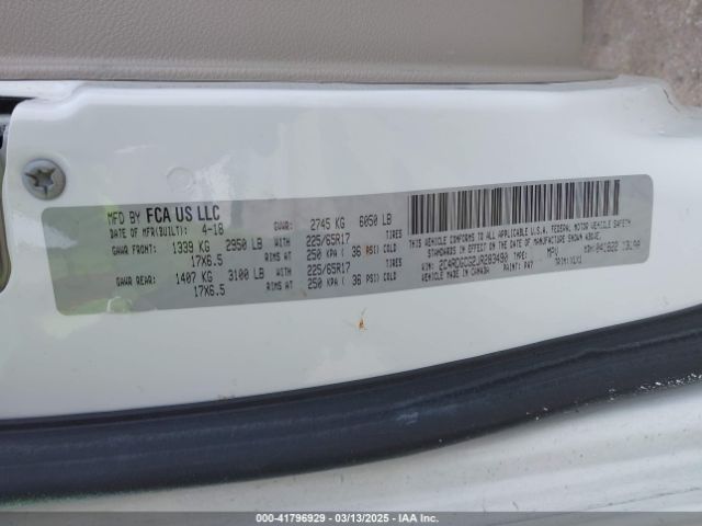 2C4RDGCG2JR283490 Dodge Grand Caravan Sxt
