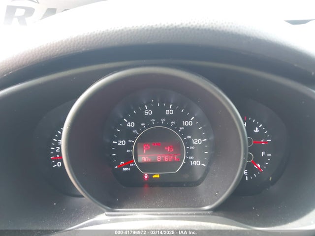 KNDJN2A26F7164208 KIA Soul