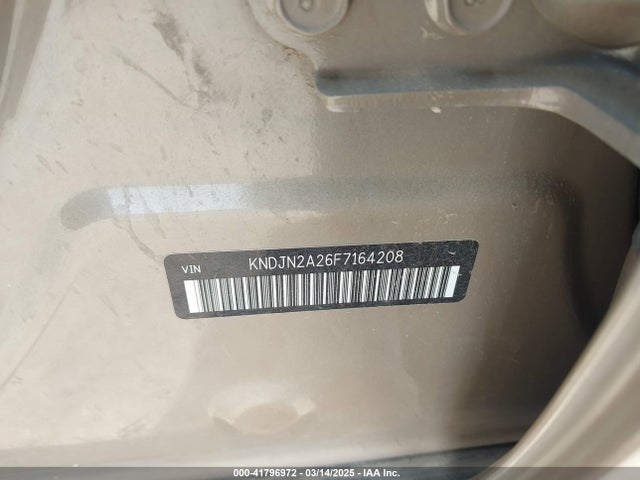KNDJN2A26F7164208 KIA Soul