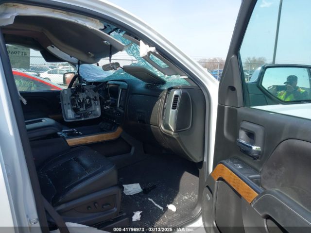 3GCUKSEC9JG530572 Chevrolet Silverado 1500 1lz