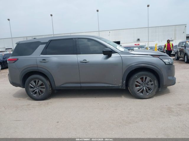 5N1DR3AC0PC205758 Nissan Pathfinder S 4wd