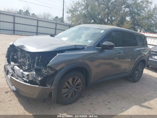 5N1DR3AC0PC205758 Nissan Pathfinder S 4wd